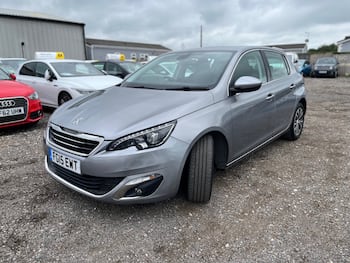 Used Peugeot 308 2015 for sale - 79854844: Photo
