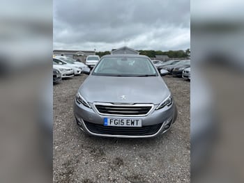 Used Peugeot 308 2015 for sale - 79854844: Photo
