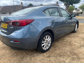Used Mazda Mazda3 2015 for sale - 79575766: Photo