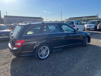 Used Mercedes-Benz C Class 2012 for sale - 79439736: Photo