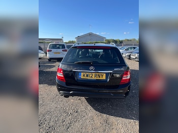 Used Mercedes-Benz C Class 2012 for sale - 79439736: Photo