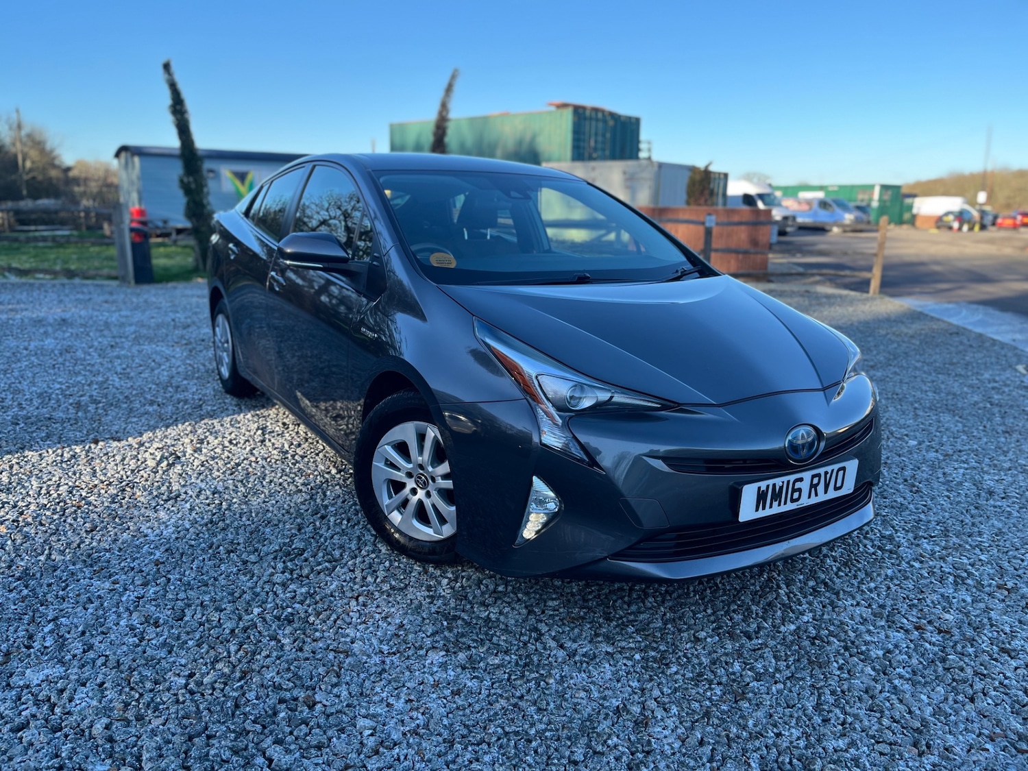 Used Toyota Prius 2016 for sale - 77096821: Photo 2