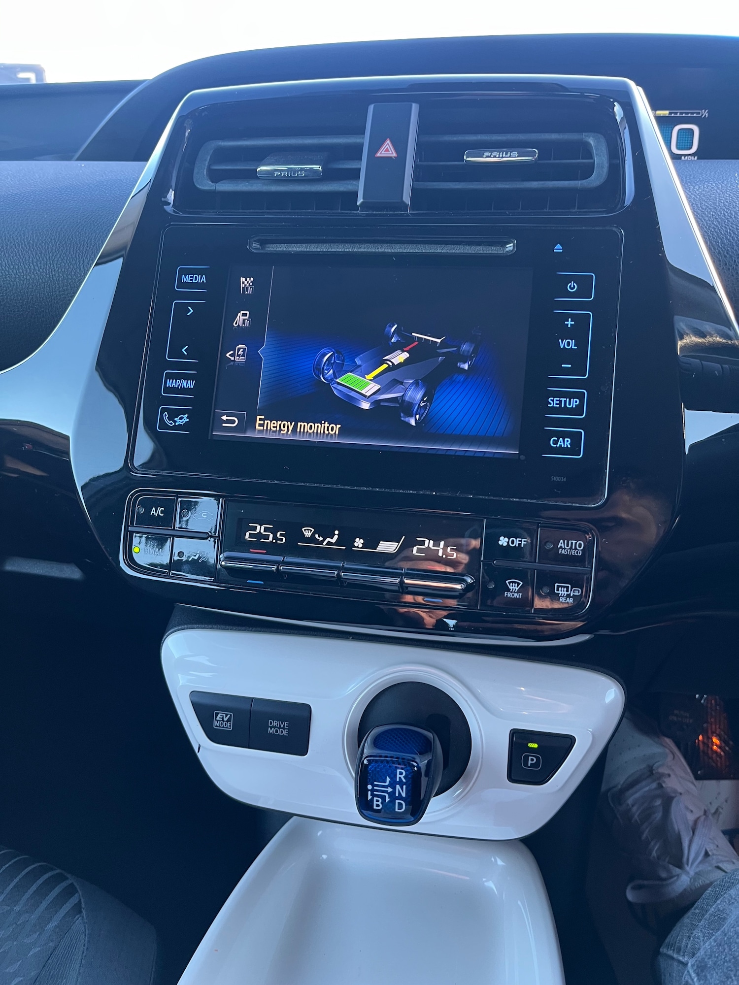 Used Toyota Prius 2016 for sale - 77096821: Photo 21