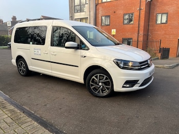 Used Volkswagen Caddy Maxi Life 2019 for sale - 77116373: Photo