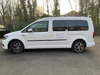 Used Volkswagen Caddy Maxi Life 2019 for sale - 77116373: Photo