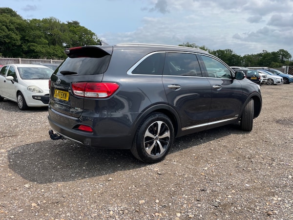 Used Kia Sorento 2017 for sale - 74857539: Photo 5