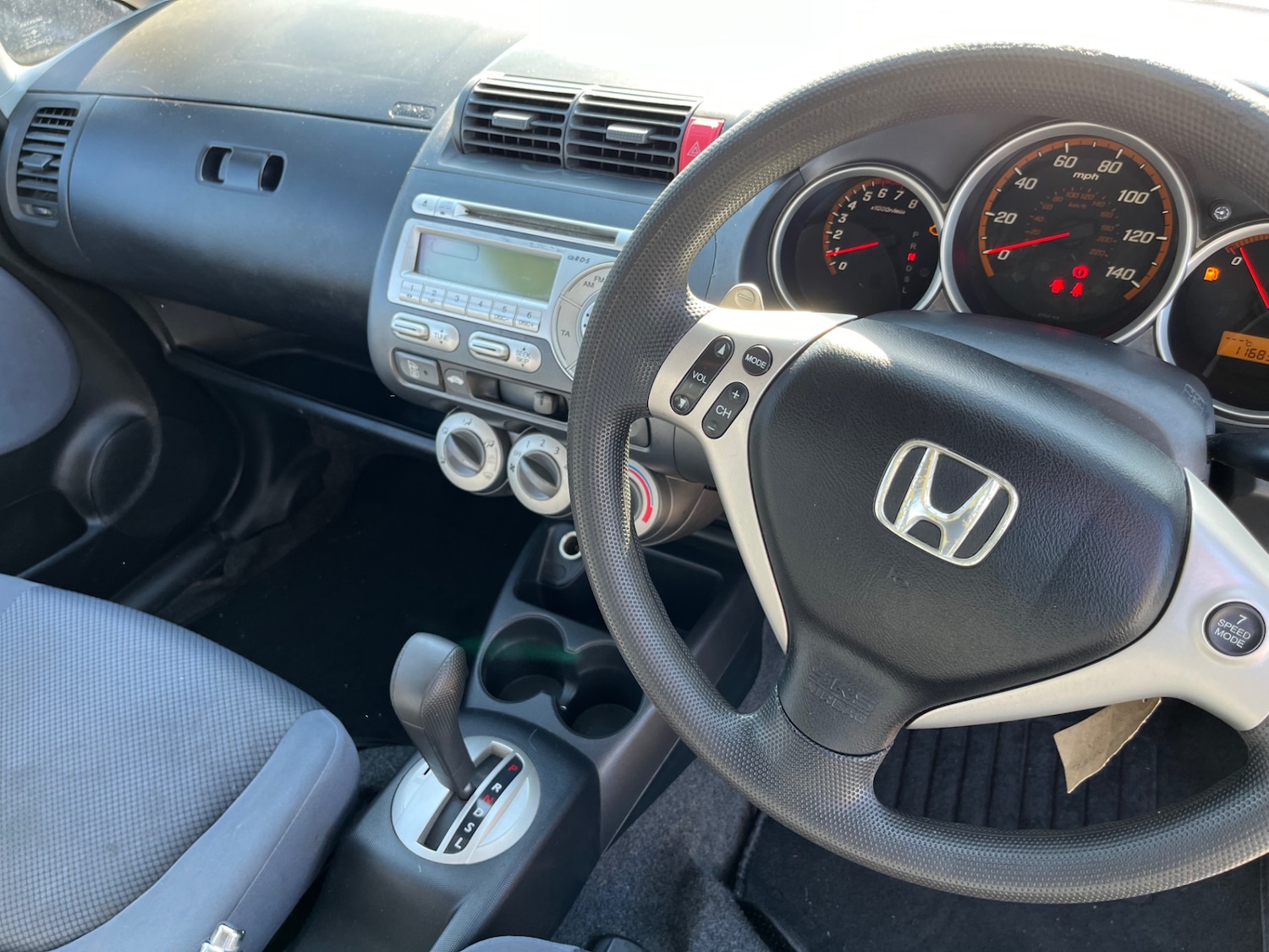 Used Honda Jazz 2005 for sale - 76436367: Photo 10