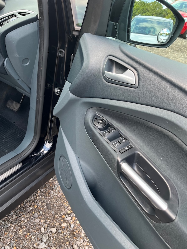 Used Ford Grand C-Max 2012 for sale - 75457152: Photo 12