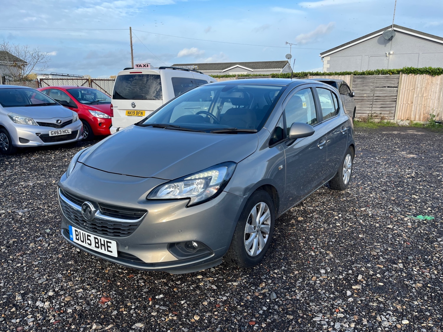 Used Vauxhall Corsa 2015 for sale - 76557746: Photo 2