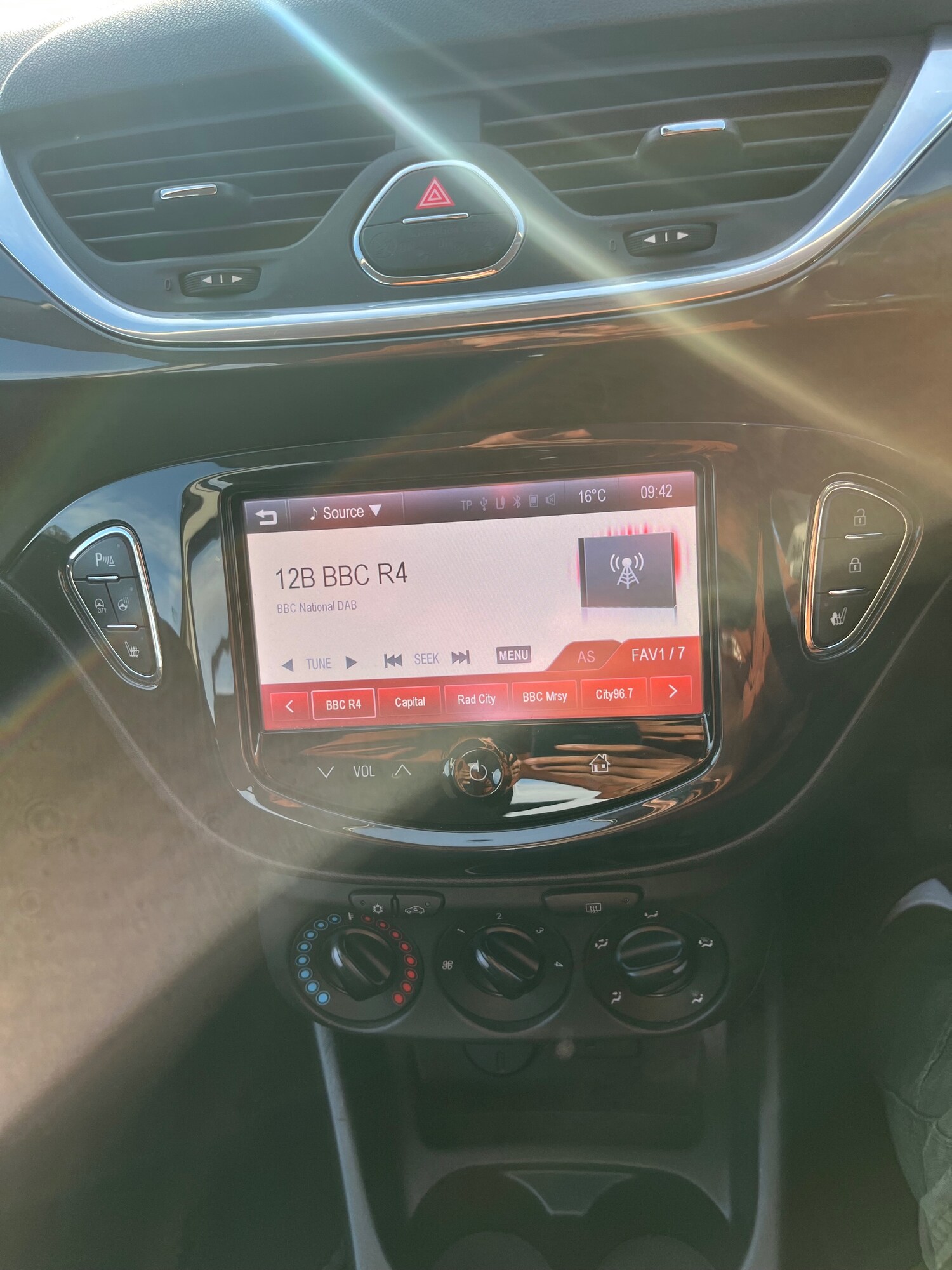 Used Vauxhall Corsa 2015 for sale - 76557746: Photo 8