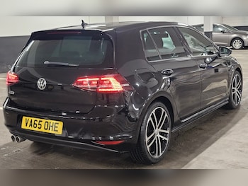 Used Volkswagen Golf 2016 for sale - 77721826: Photo