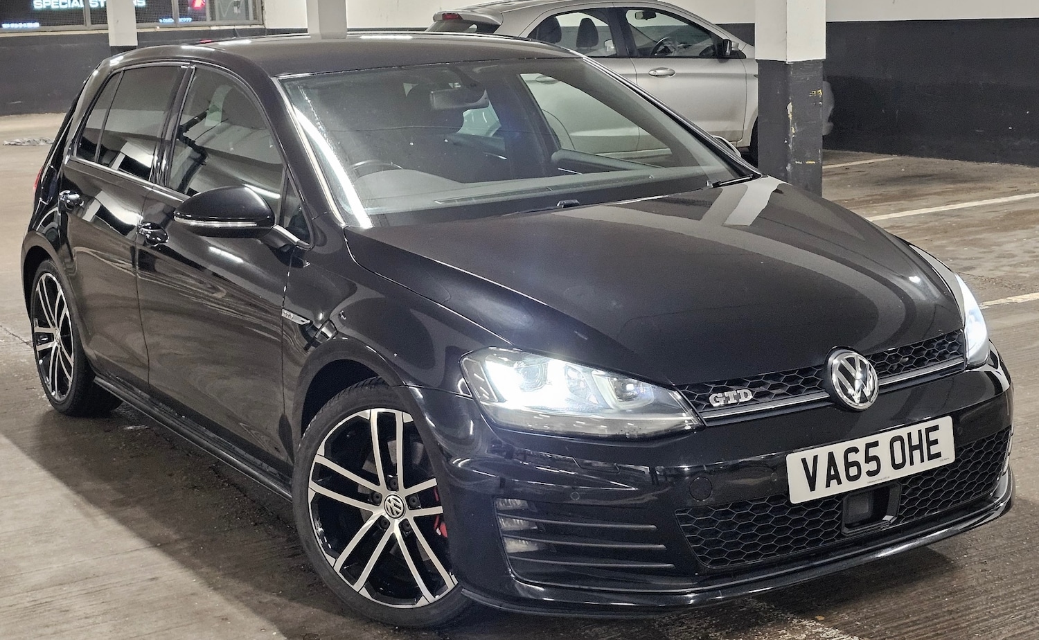 Used Volkswagen Golf 2016 for sale - 77721826: Photo 5