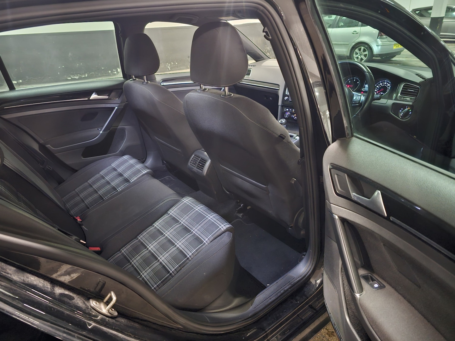 Used Volkswagen Golf 2016 for sale - 77721826: Photo 7