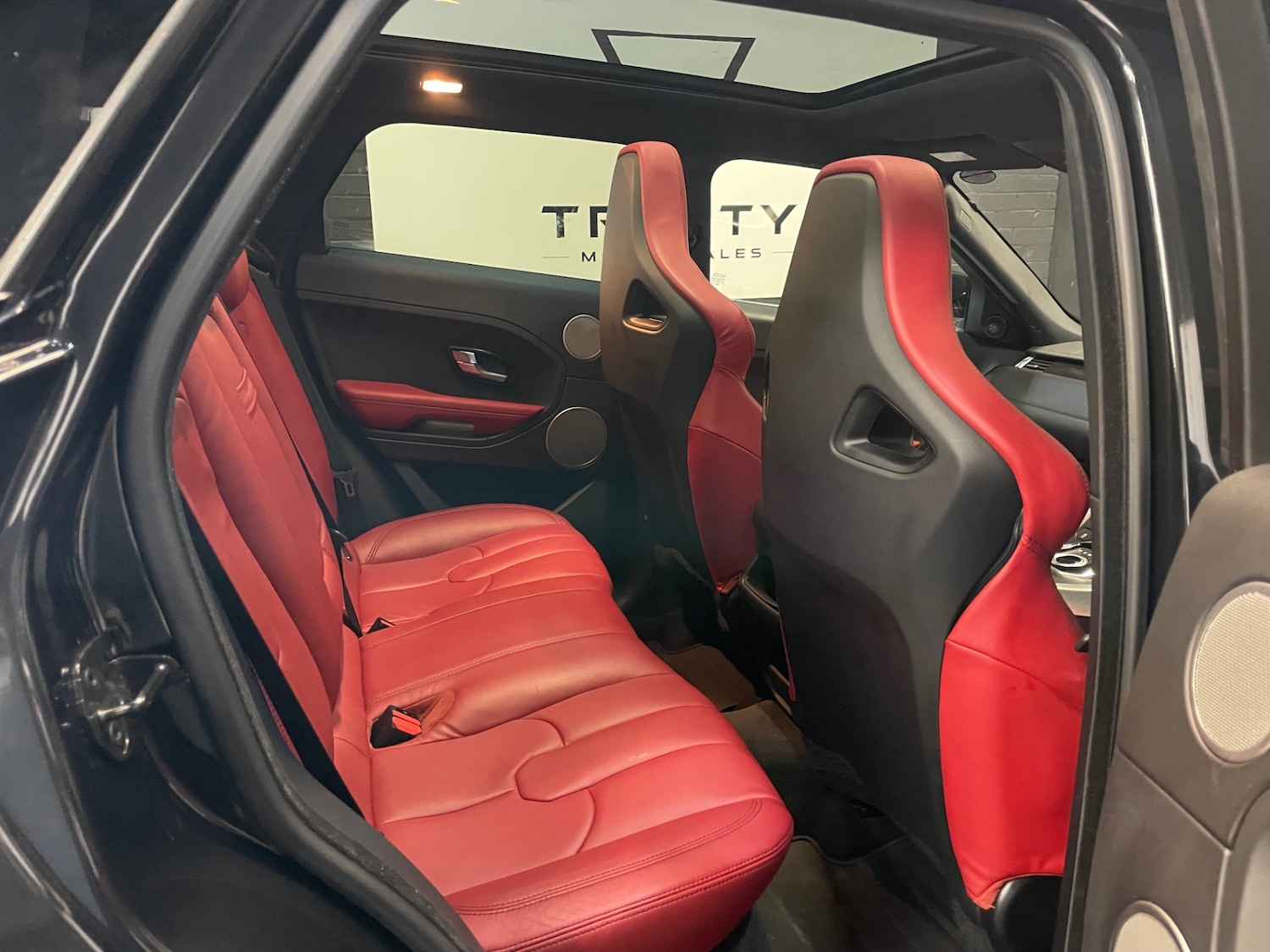 Used Land Rover Range Rover Evoque 2012 for sale - 76585609: Photo 27