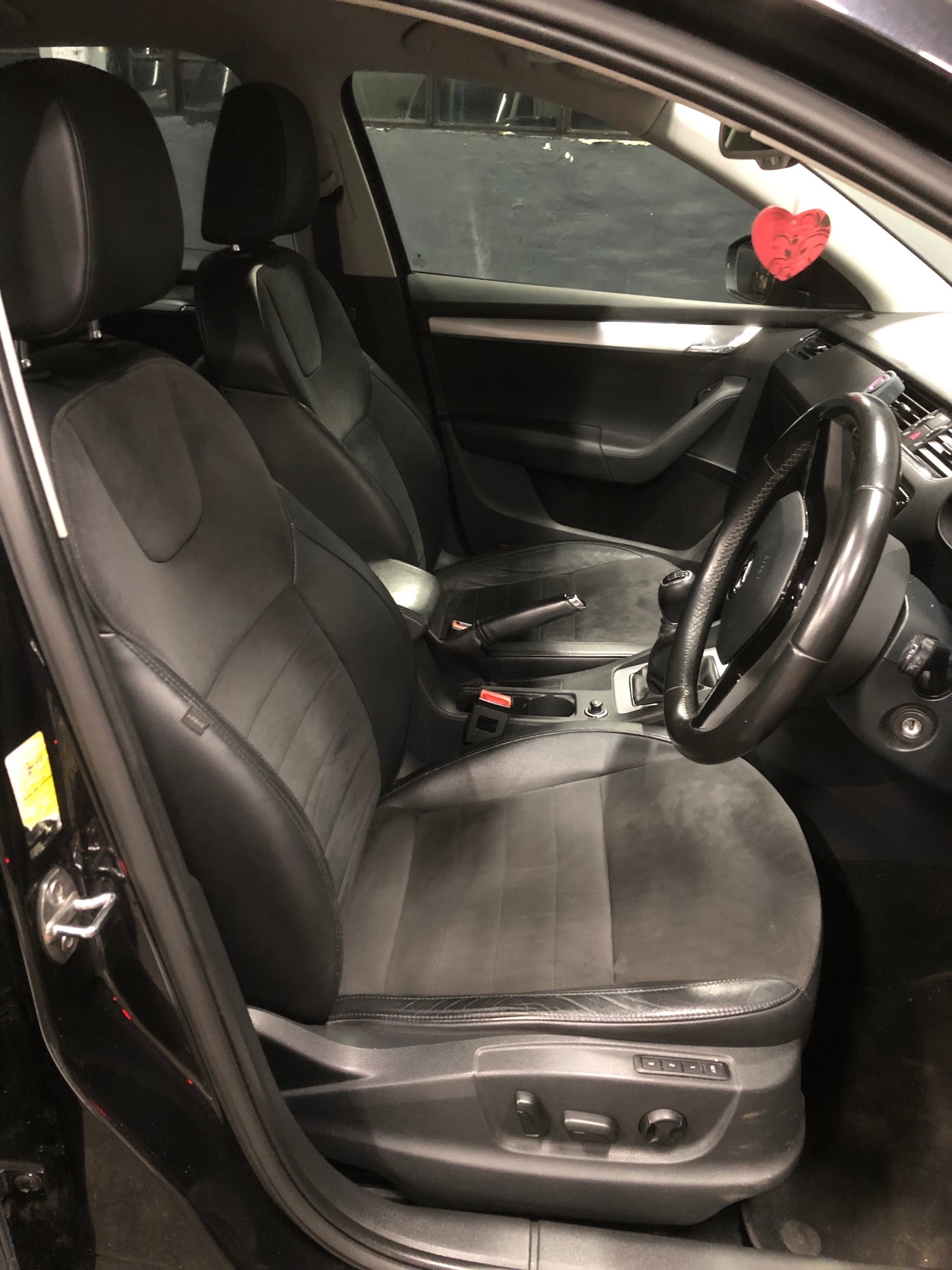 Used Skoda Octavia 2013 for sale - 77173564: Photo 13