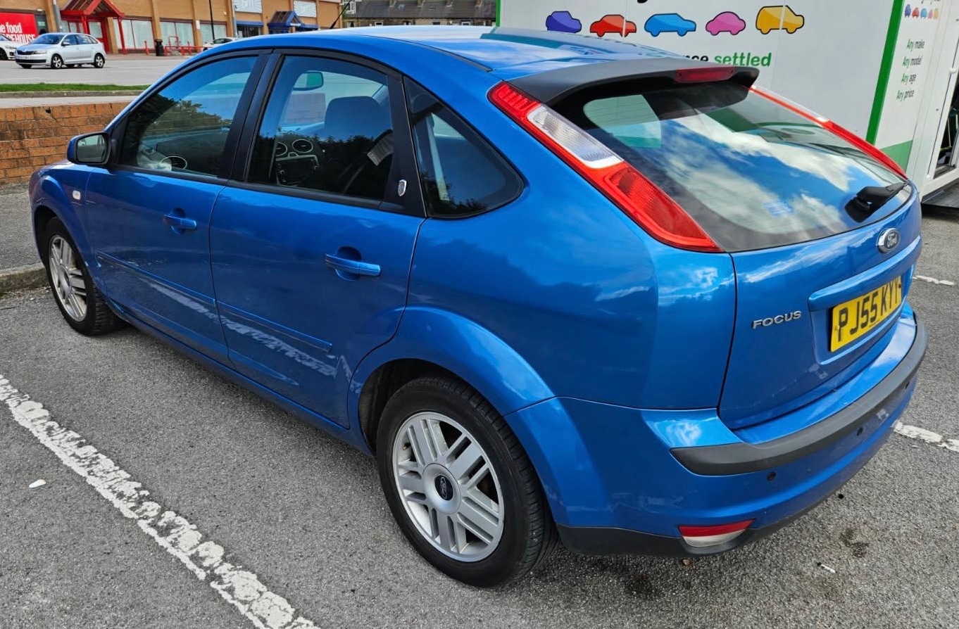 Used Ford Focus 2006 for sale - 77102071: Photo 2