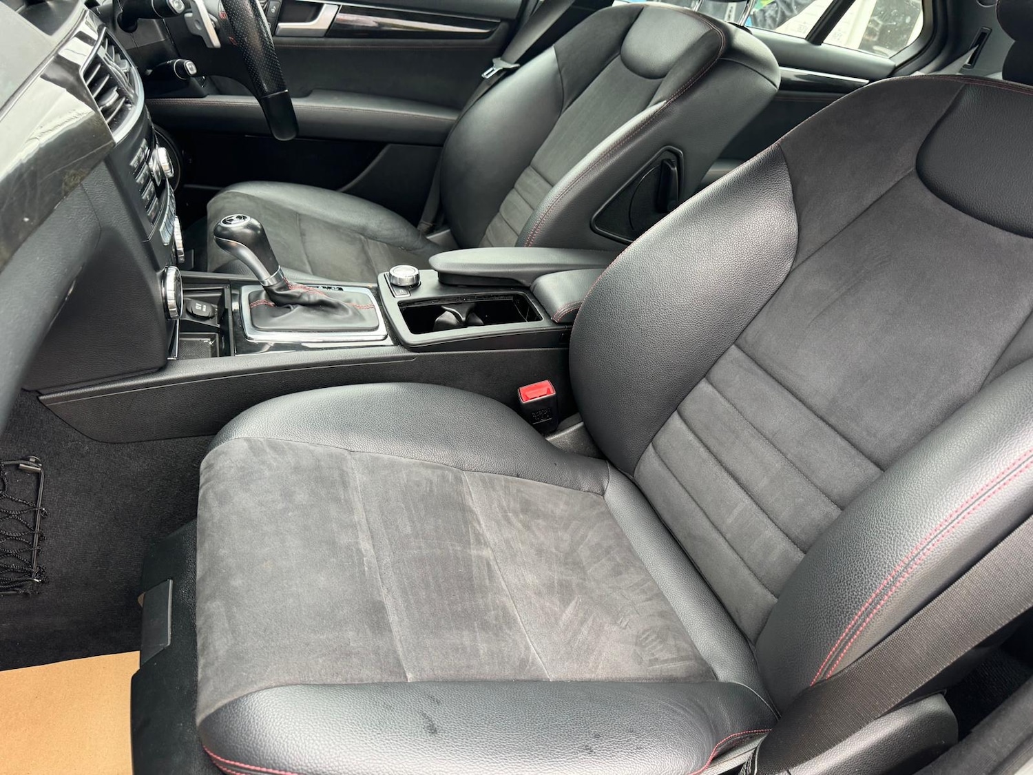 Used Mercedes-Benz C Class 2013 for sale - 76627319: Photo 7