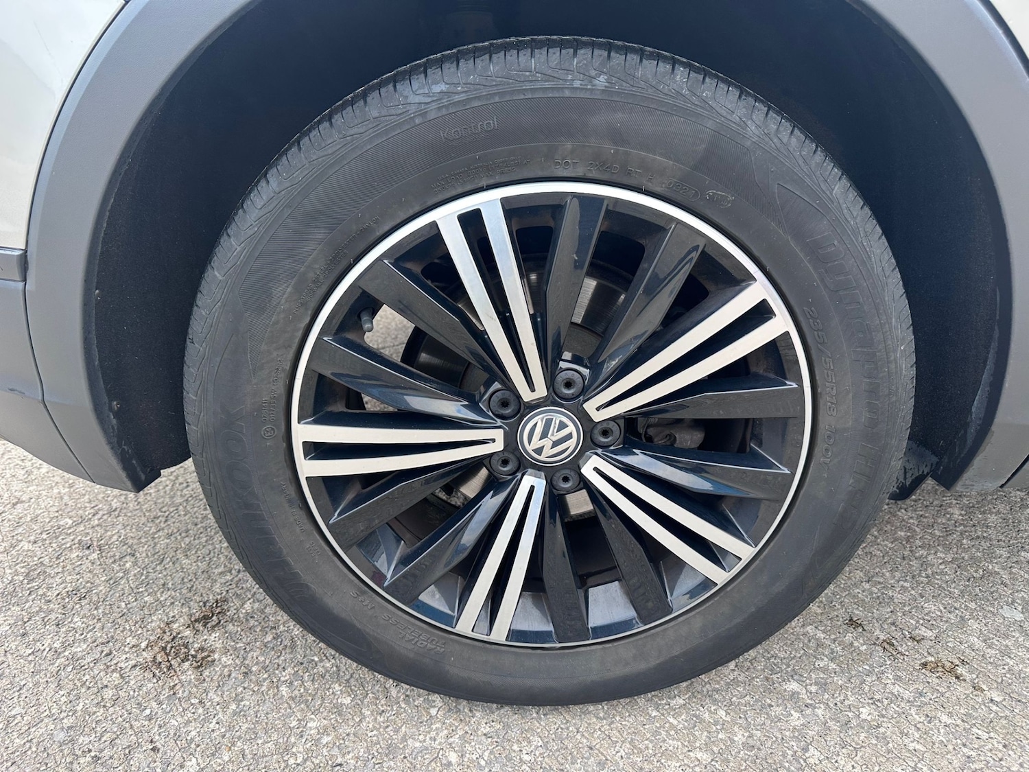 Used Volkswagen Tiguan 2017 for sale - 77400093: Photo 21