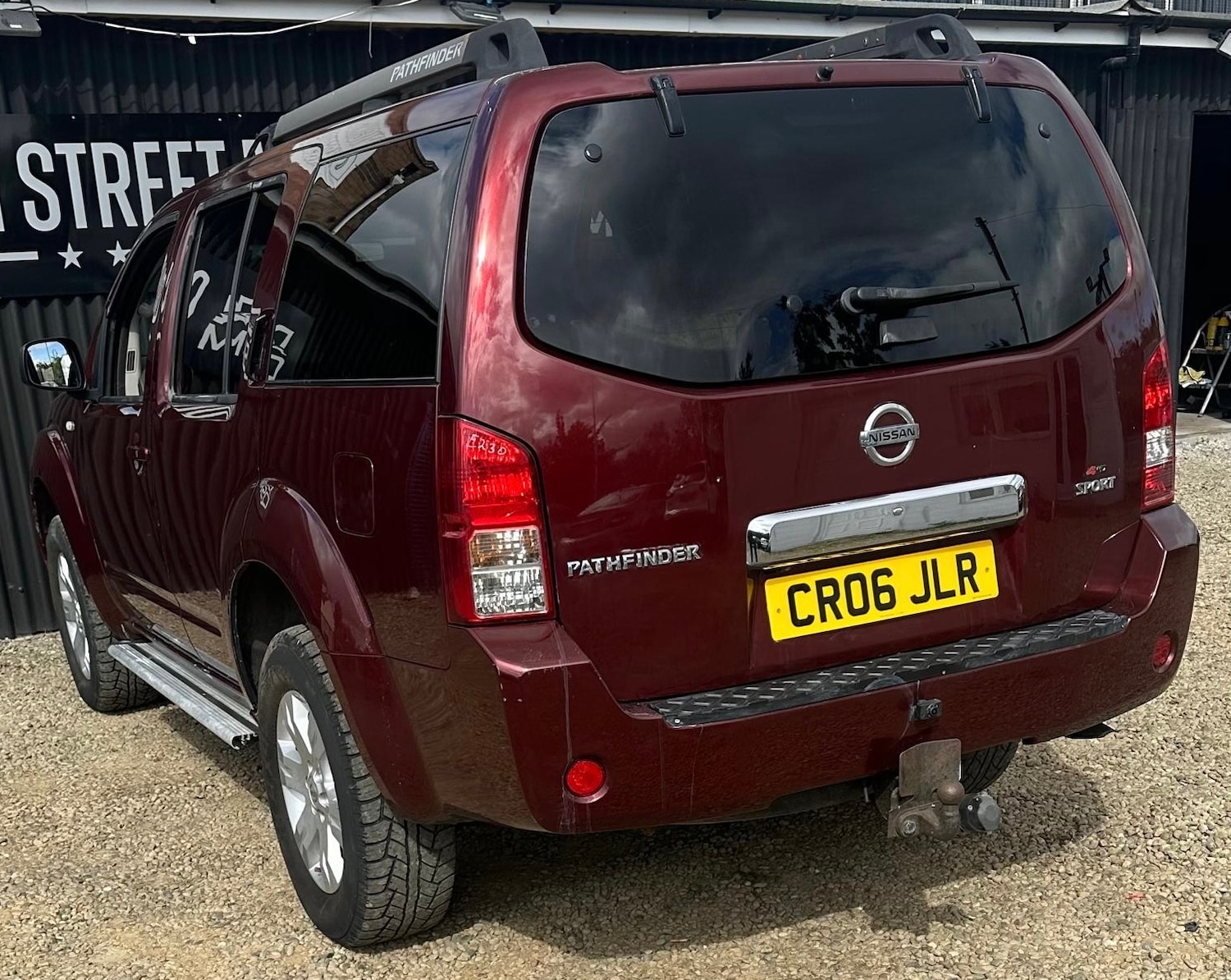 Used Nissan Pathfinder 2006 for sale - 77102065: Photo 2