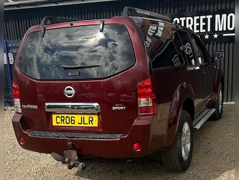 Used Nissan Pathfinder 2006 for sale - 77102065: Photo