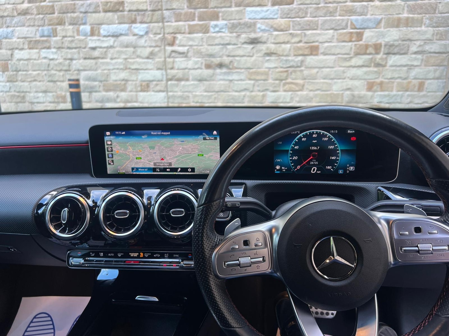 Used Mercedes-Benz A-Class 2018 for sale - 76477191: Photo 27