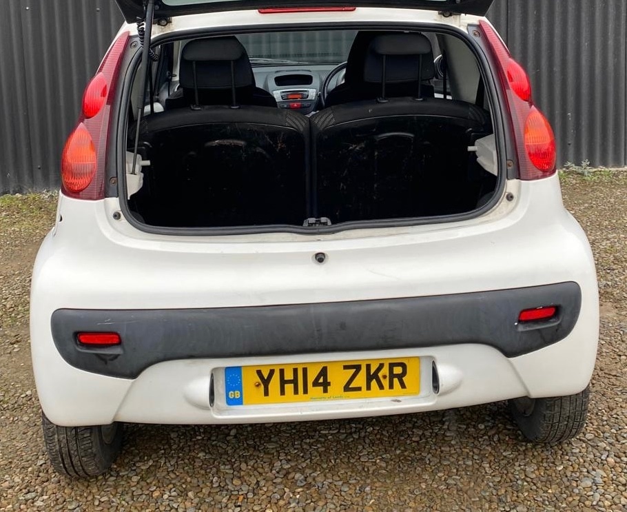 Used Peugeot 107 2014 for sale - 76665938: Photo 11