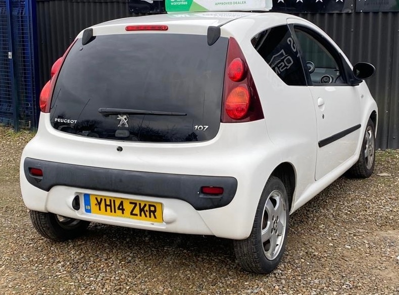 Used Peugeot 107 2014 for sale - 76665938: Photo 4