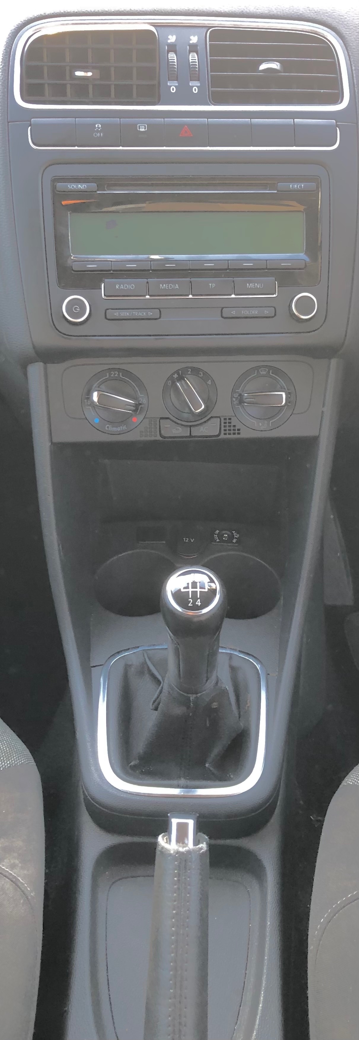 Used Volkswagen Polo 2010 for sale - 76583279: Photo 11