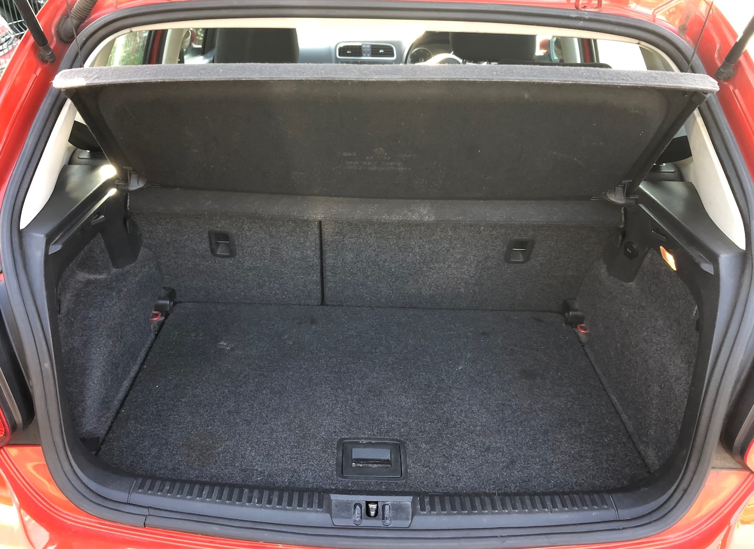 Used Volkswagen Polo 2010 for sale - 76583279: Photo 12