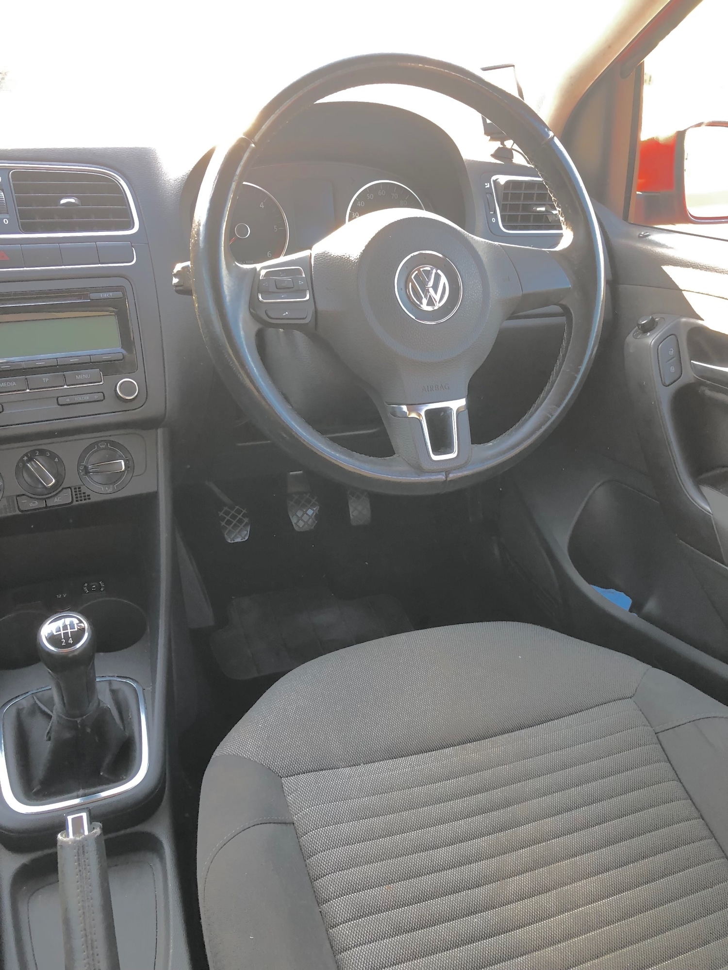 Used Volkswagen Polo 2010 for sale - 76583279: Photo 9