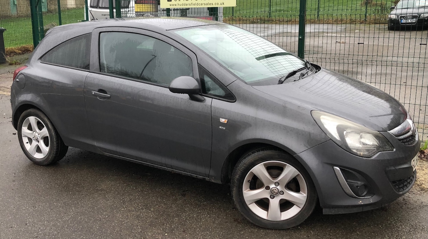 Used Vauxhall Corsa 2012 for sale - 77525692: Photo 2