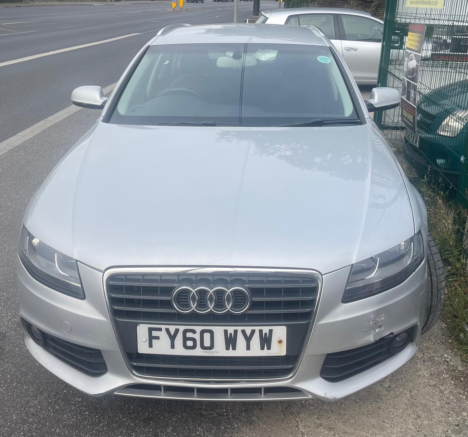 Used Audi A4 2010 for sale - 76505279: Photo 16