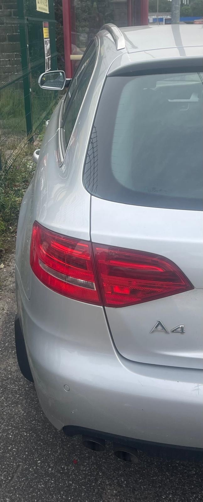 Used Audi A4 2010 for sale - 76505279: Photo 26