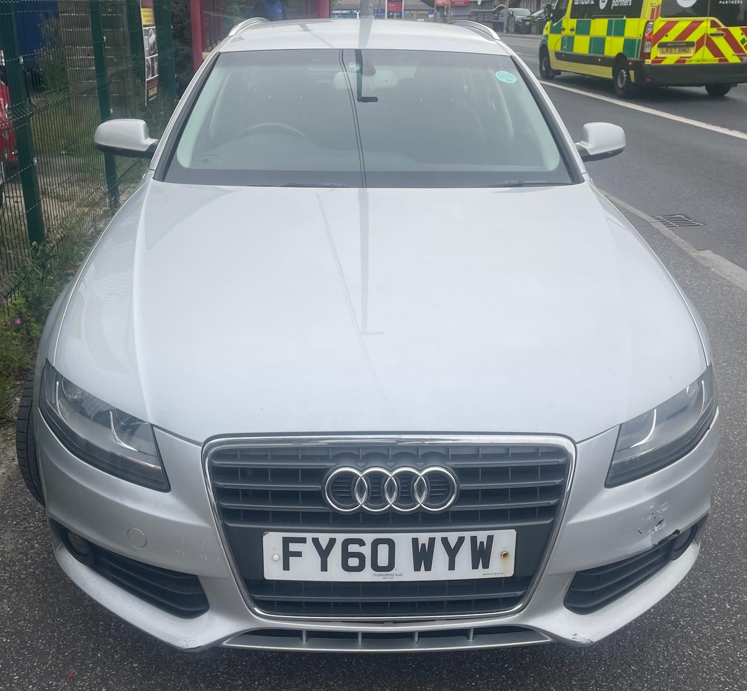 Used Audi A4 2010 for sale - 76505279: Photo 47