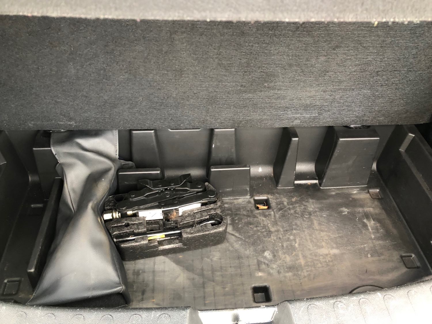 Used Suzuki Splash 2012 for sale - 76560172: Photo 29