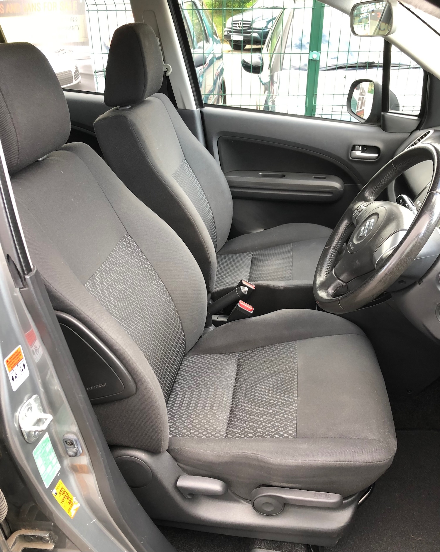 Used Suzuki Splash 2012 for sale - 76560172: Photo 5