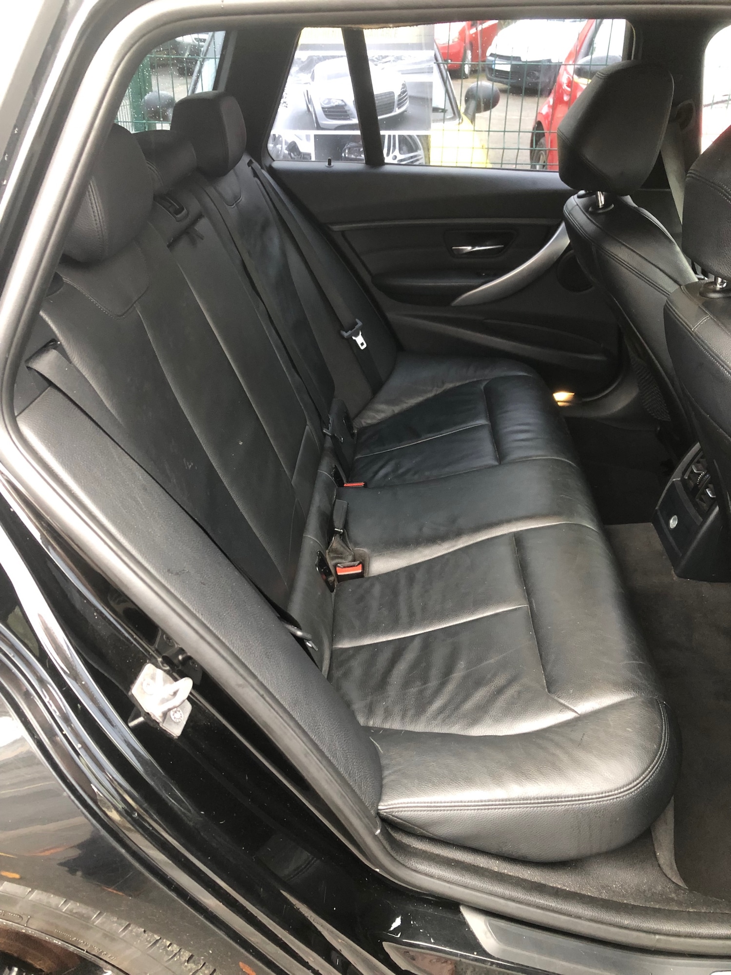 Used BMW 3 Series 2013 for sale - 76536556: Photo 6