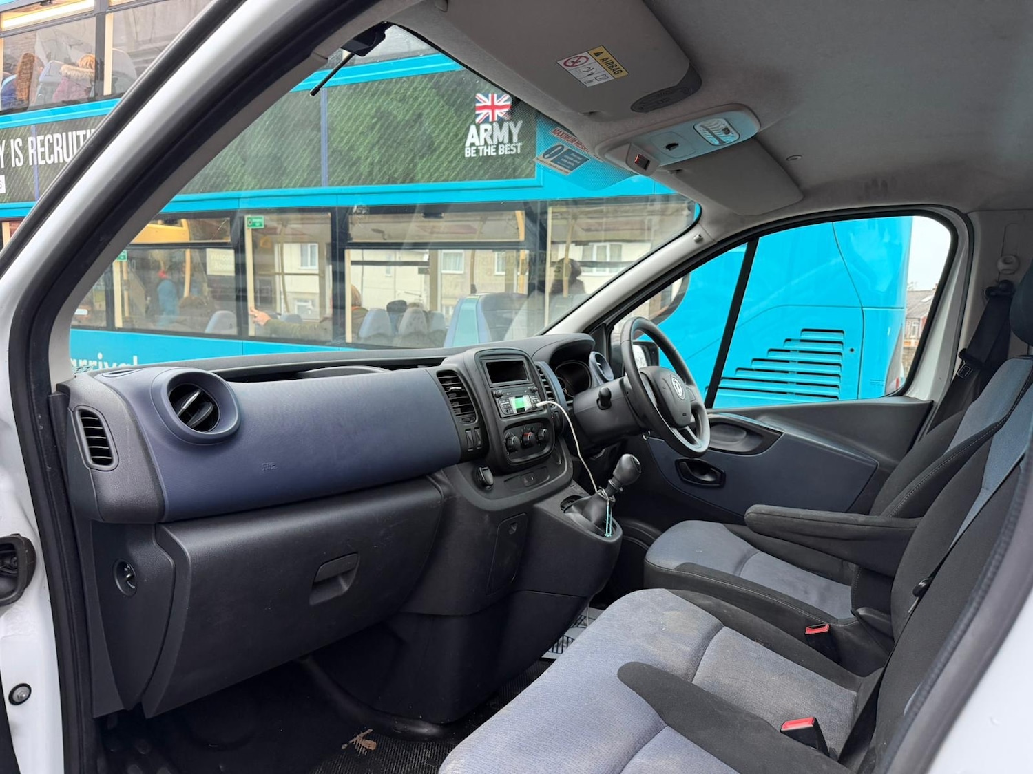 Used Vauxhall Vivaro 2016 for sale - 77064181: Photo 5