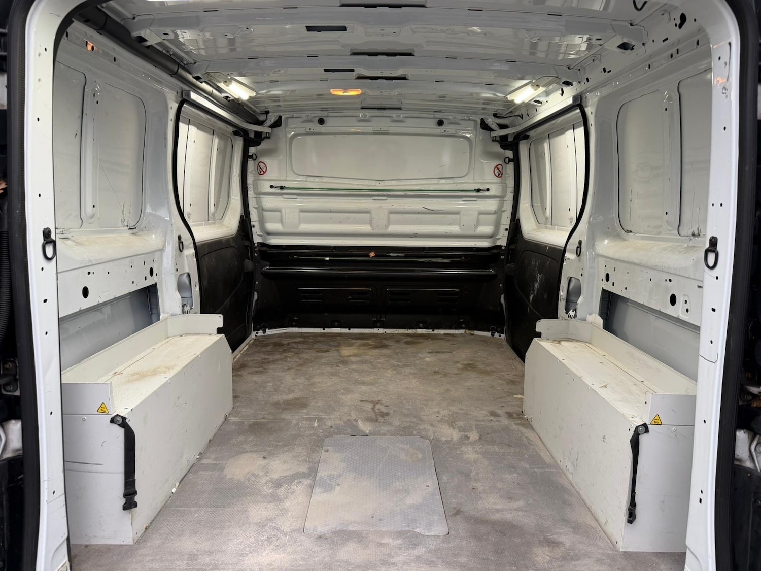 Used Vauxhall Vivaro 2016 for sale - 77064181: Photo 7