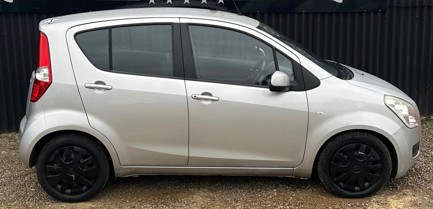 Used Suzuki Splash 2011 for sale - 76974790: Photo 4