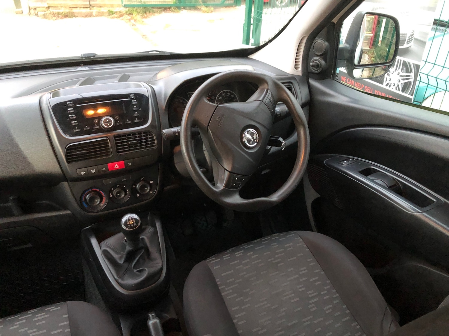 Used Vauxhall Combo 2014 for sale - 76482693: Photo 11