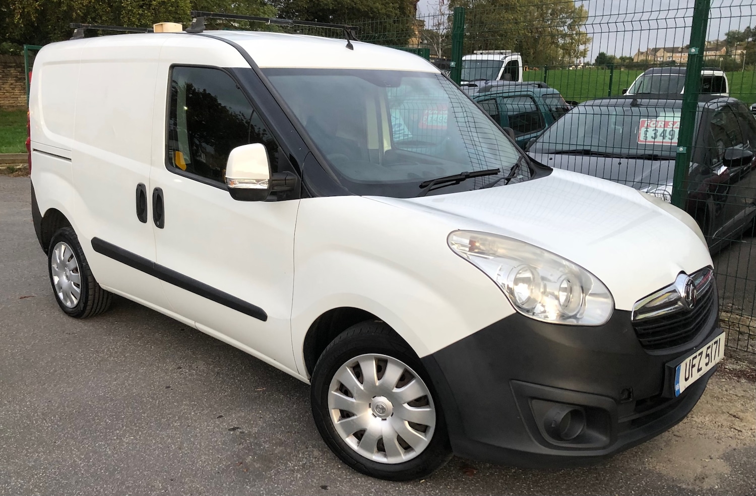 Used Vauxhall Combo 2014 for sale - 76482693: Photo 3