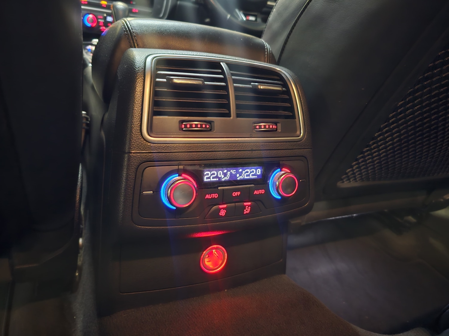 Used Audi A6 2015 for sale - 77899000: Photo 14