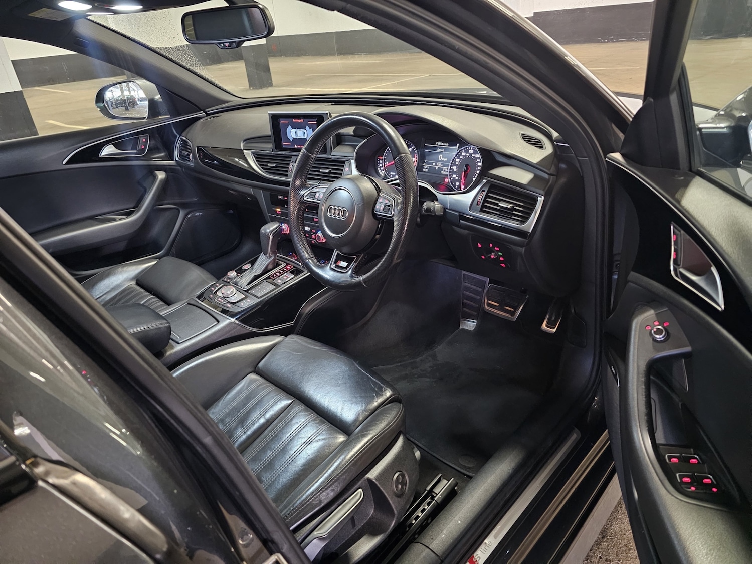 Used Audi A6 2015 for sale - 77899000: Photo 5