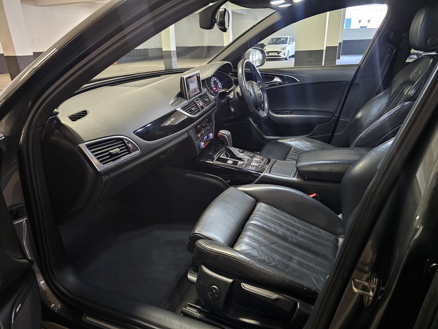 Used Audi A6 2015 for sale - 77899000: Photo 7