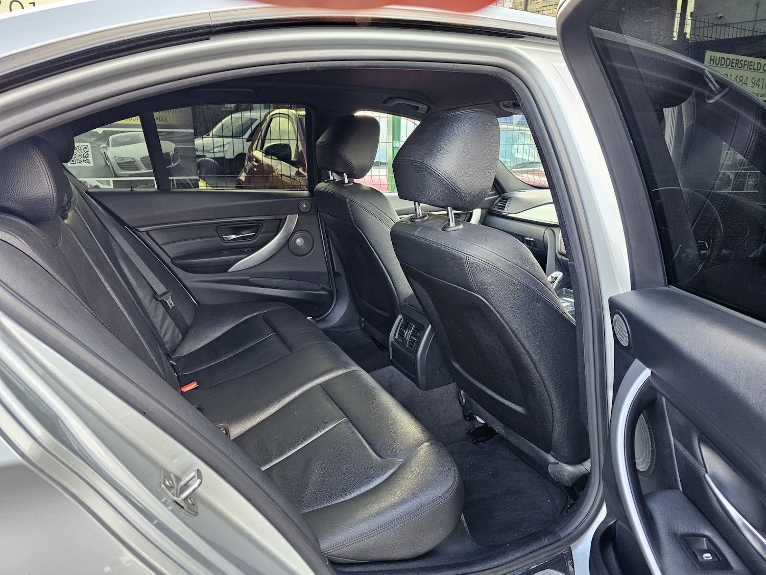 Used BMW 3 Series 2015 for sale - 76626513: Photo 12