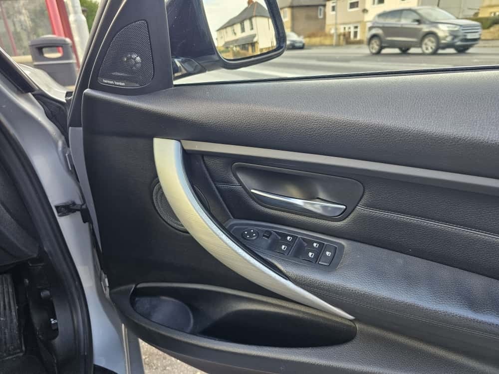 Used BMW 3 Series 2015 for sale - 76626513: Photo 19