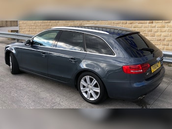 Used Audi A4 2010 for sale - 76476713: Photo