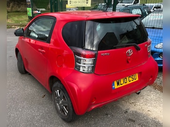 Used Toyota IQ 2010 for sale - 76482742: Photo
