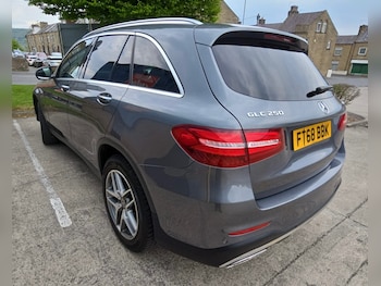 Used Mercedes-Benz GLC 2018 for sale - 78489572: Photo